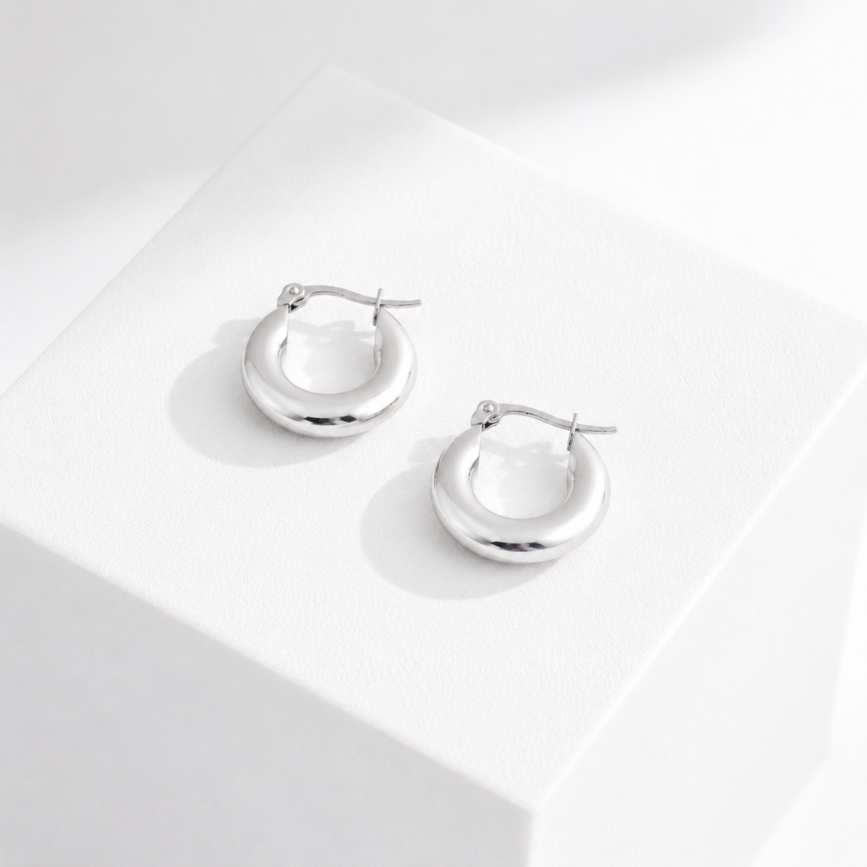 Lou Earrings
